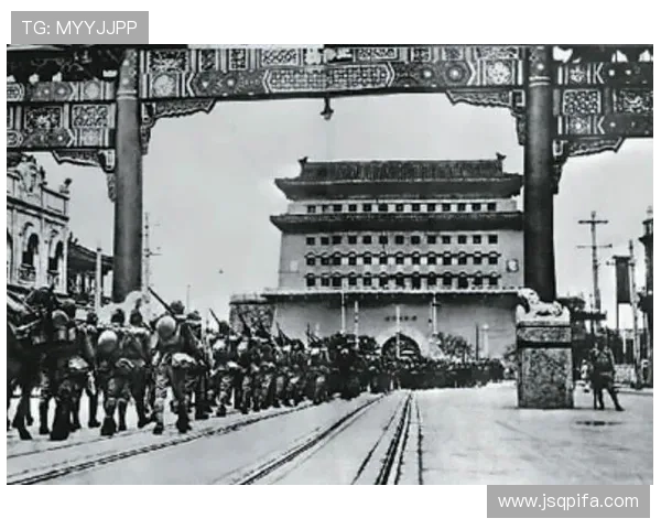 《硬骨头》：信仰与血脉的传承，民族脊梁不屈的史诗