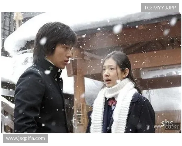 《天国的树》：一段跨越时空的深情，一次触动灵魂的追寻